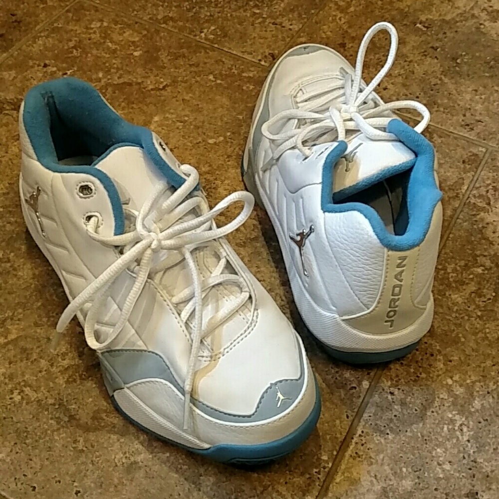 Retro NIKE Air Jordan, women size 8.5.